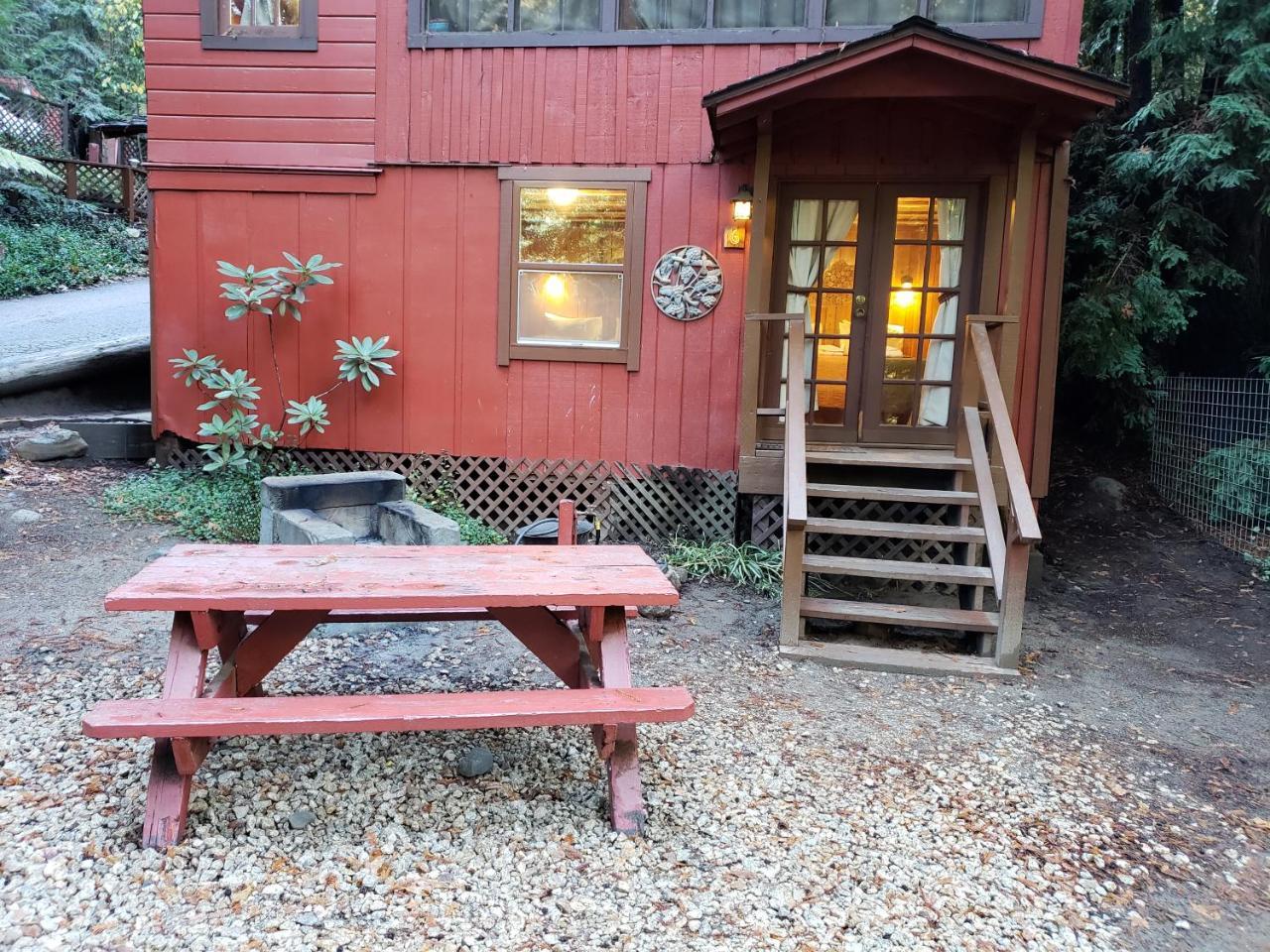 بيج سور Riverside Campground & Cabins المظهر الخارجي الصورة